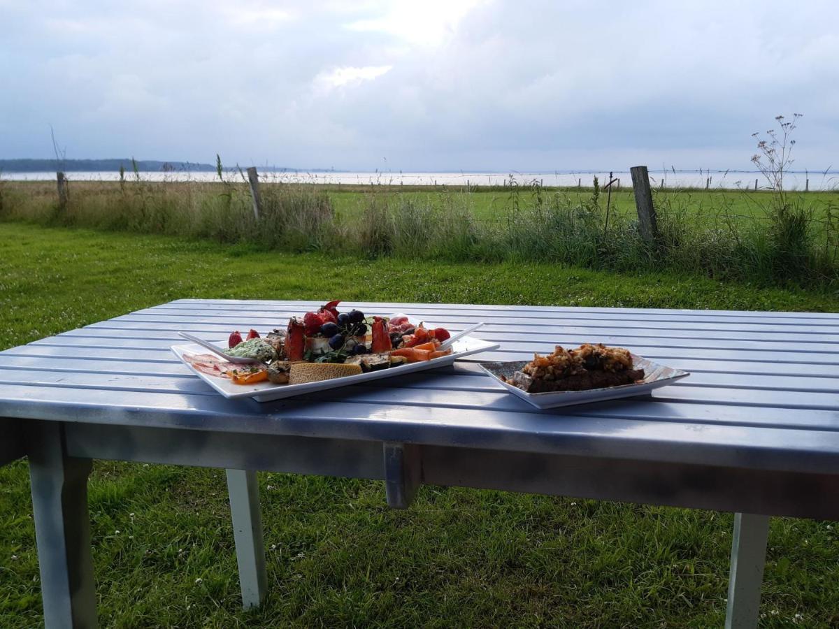 Ostseehotel Hunhoi Niesgrau Zewnętrze zdjęcie